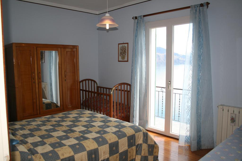 Casa Ai Castelli Apartment Канобио Екстериор снимка